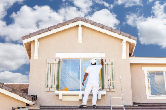 Spécialiste pour le ravalement de la façade d’une maison individuelle - Manduel - L’AMI DE LA CONSTRUCTION