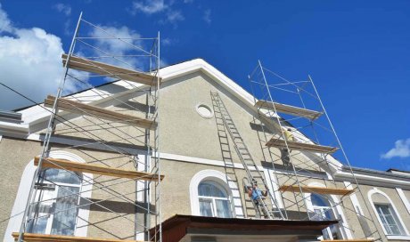 Travaux de ravalement de façade d’une maison individuelle - Manduel - L’AMI DE LA CONSTRUCTION